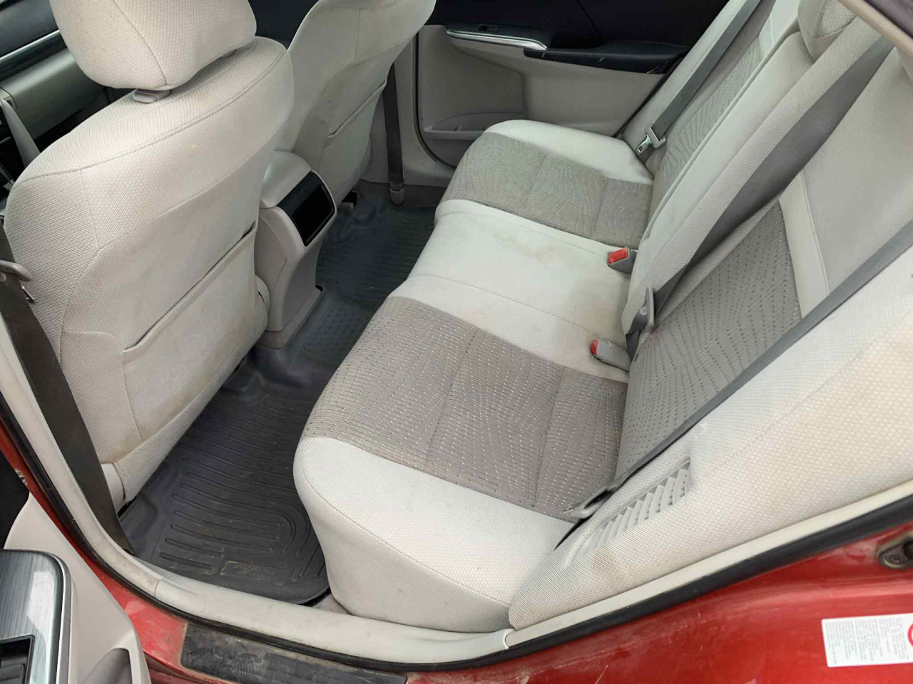 Toyota Camry Hybrid LE 2012