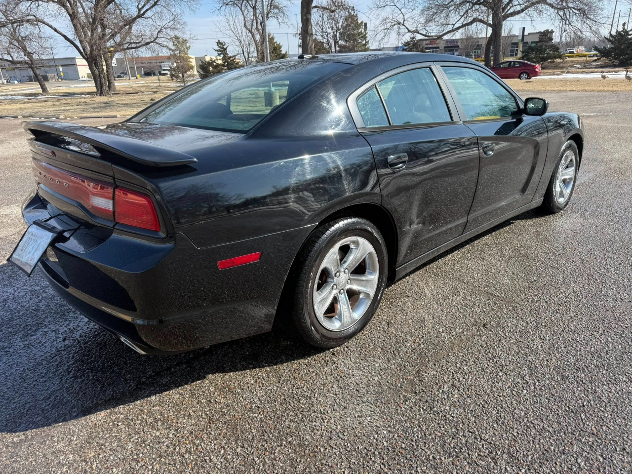 Dodge Charger SE 2014