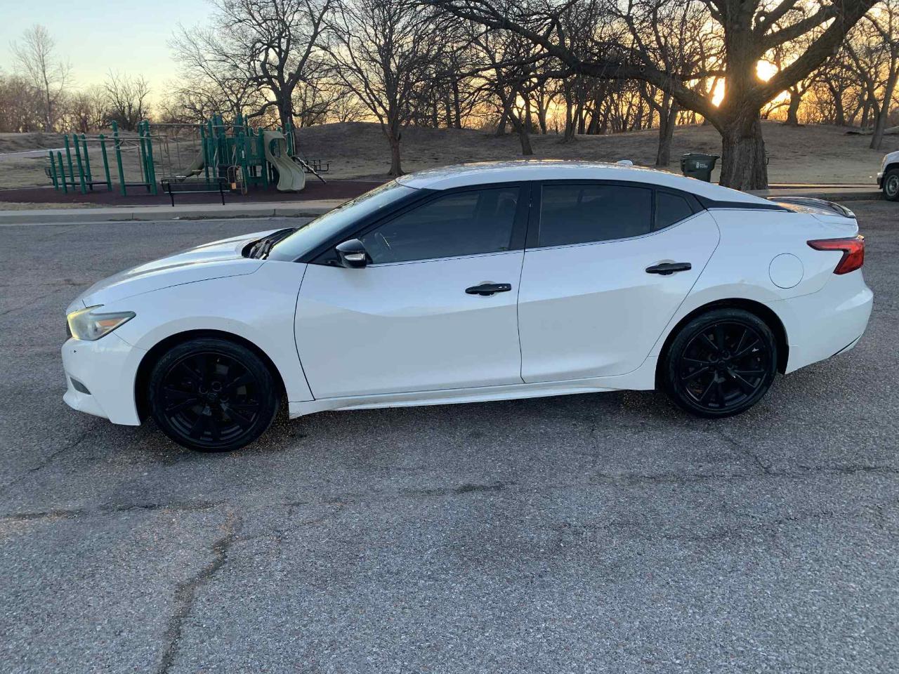 Nissan Maxima 3.5 S 2016