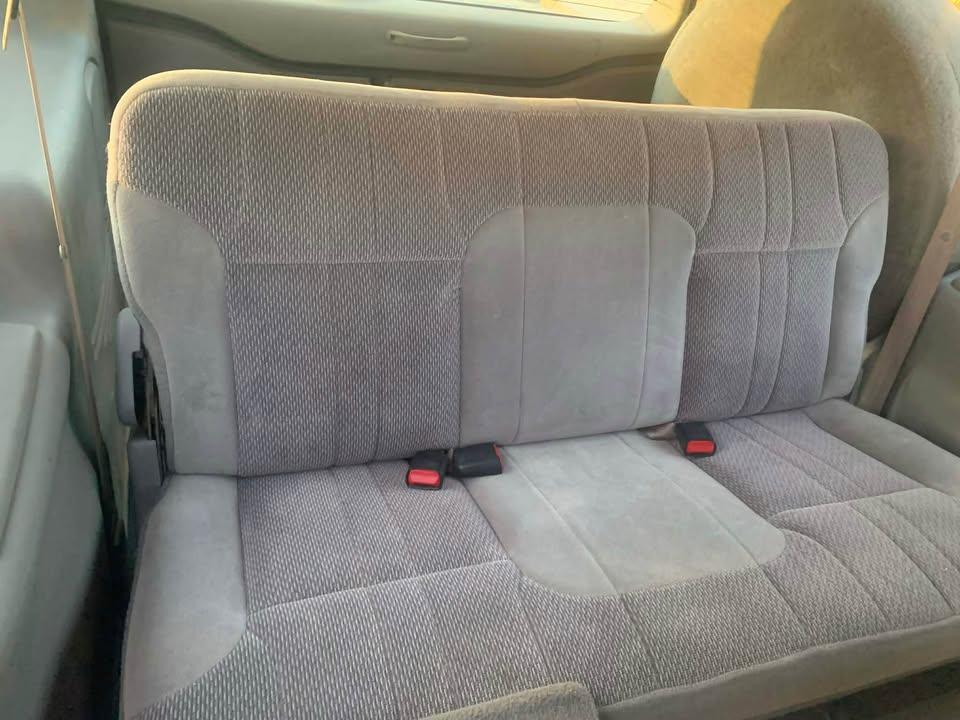 Ford Excursion XLT 4WD 2001