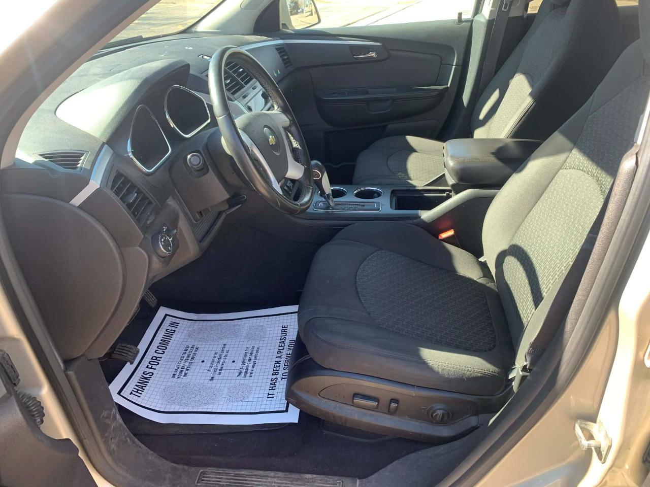 Chevrolet Traverse LT FWD 2012