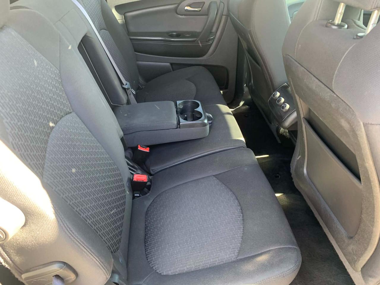 Chevrolet Traverse LT FWD 2012