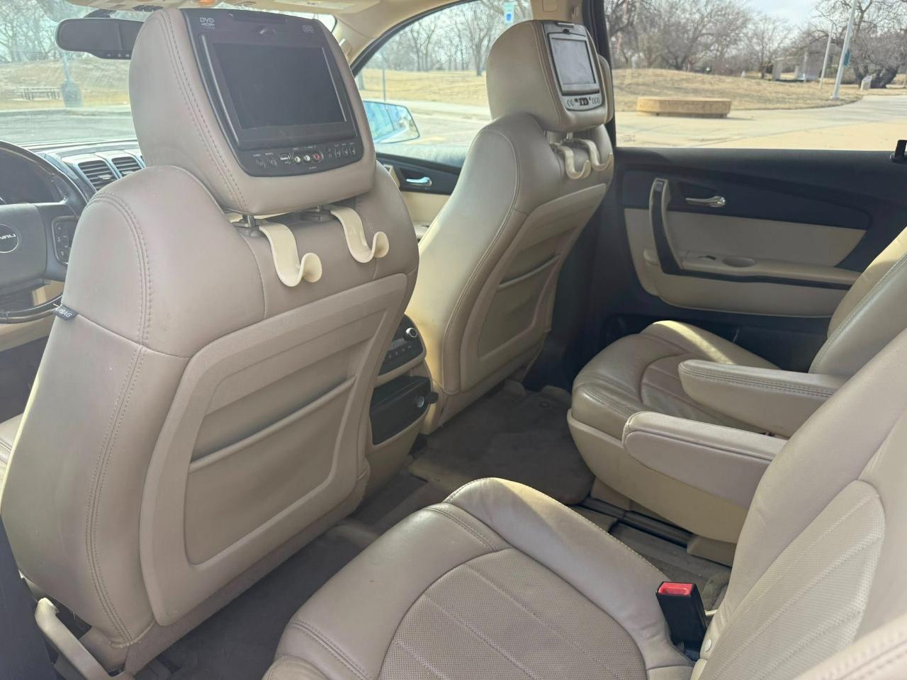 GMC Acadia Denali AWD 2012