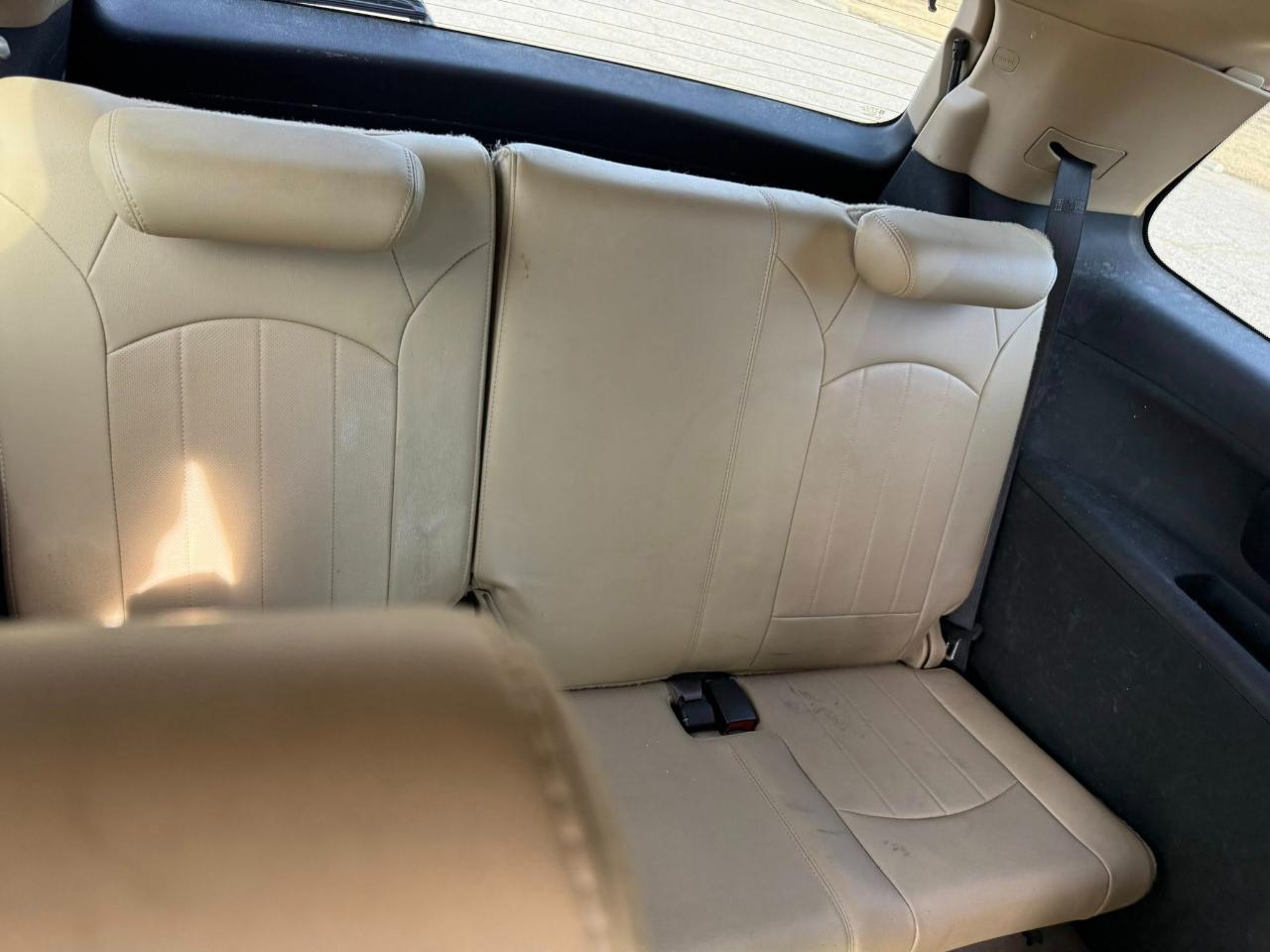 GMC Acadia Denali AWD 2012