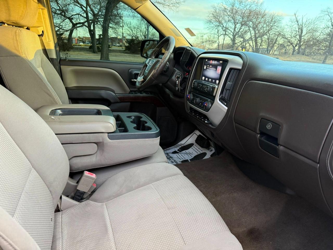 GMC Sierra 1500 SLE Crew Cab Long Box 2WD 2014