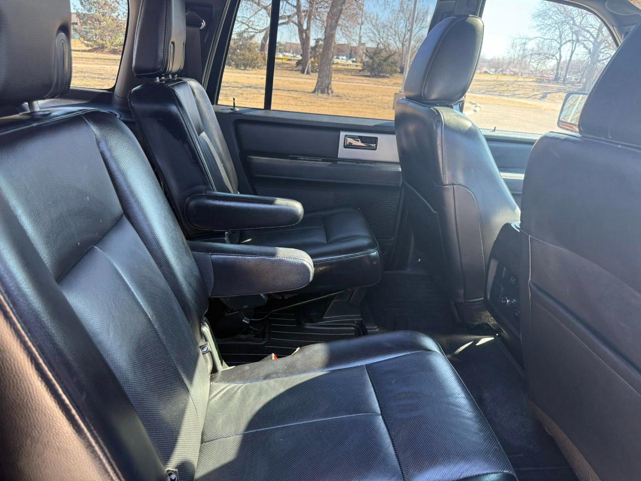 Ford Expedition EL Limited 2WD 2015