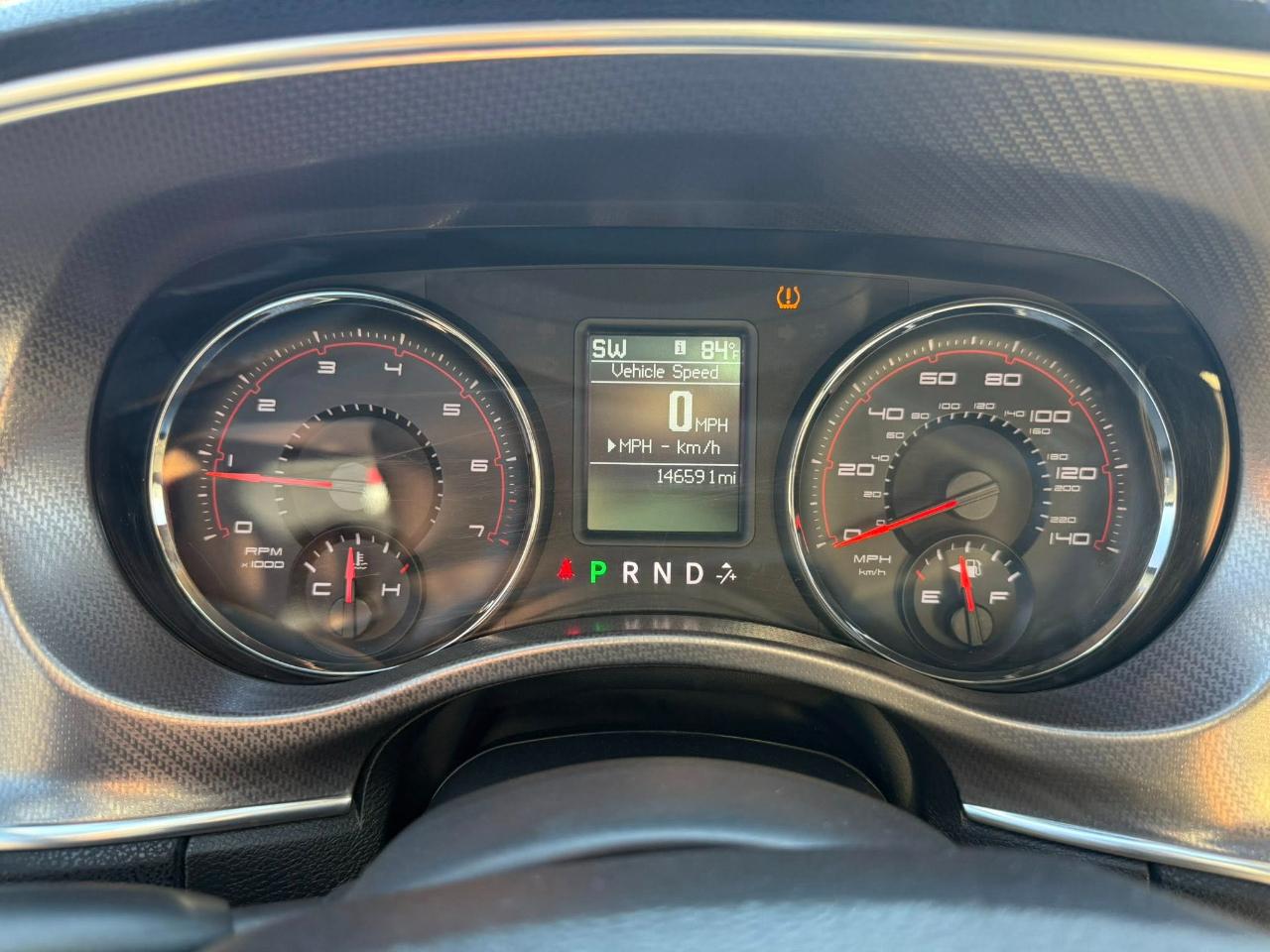 Dodge Charger SE 2011