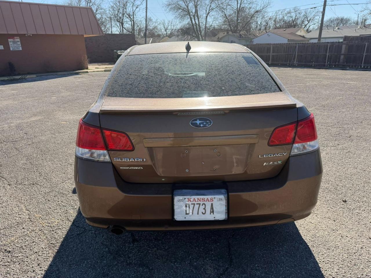 Subaru Legacy 2.5i Limited 2012