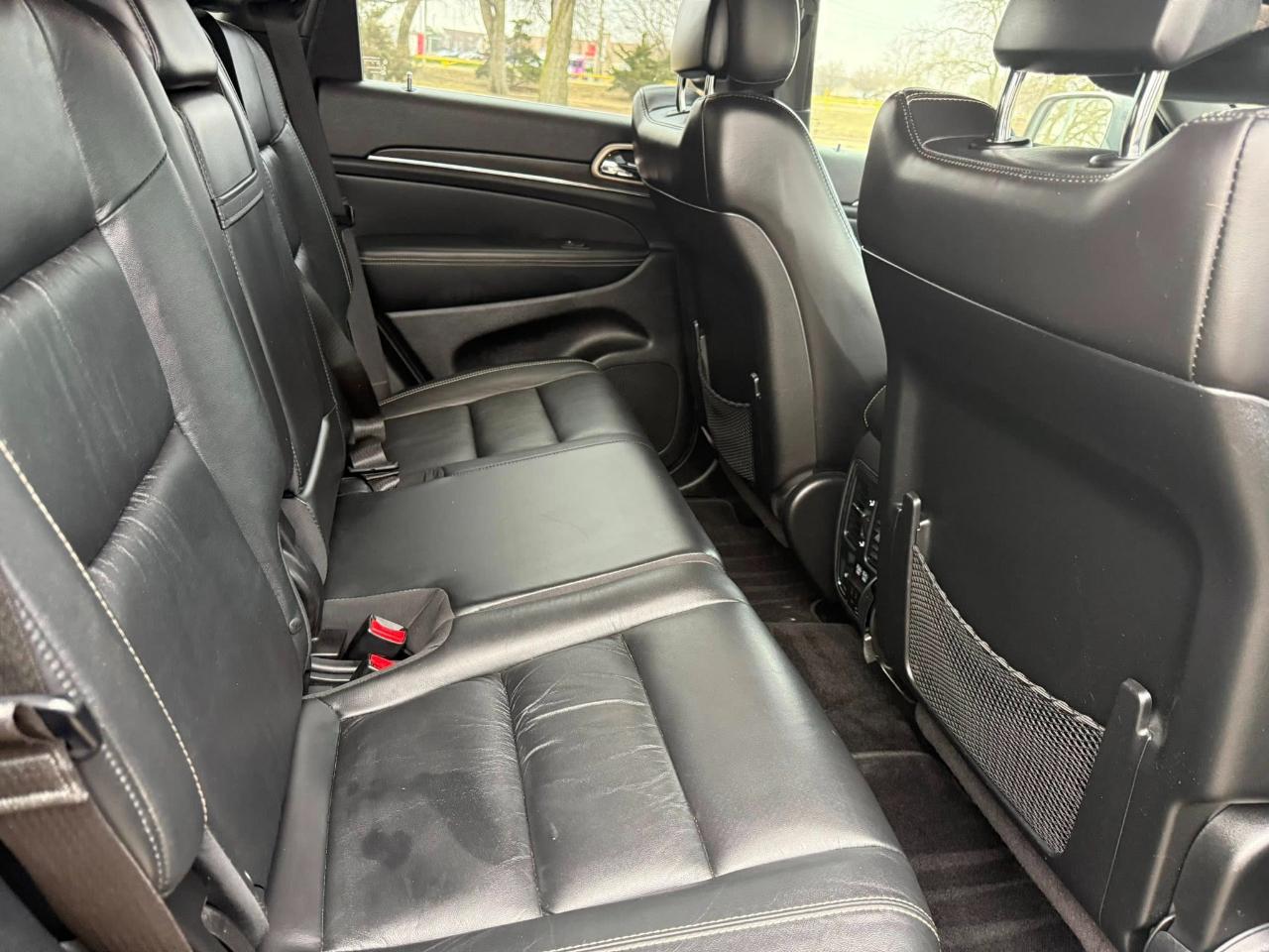 Jeep Grand Cherokee Limited 2WD 2014