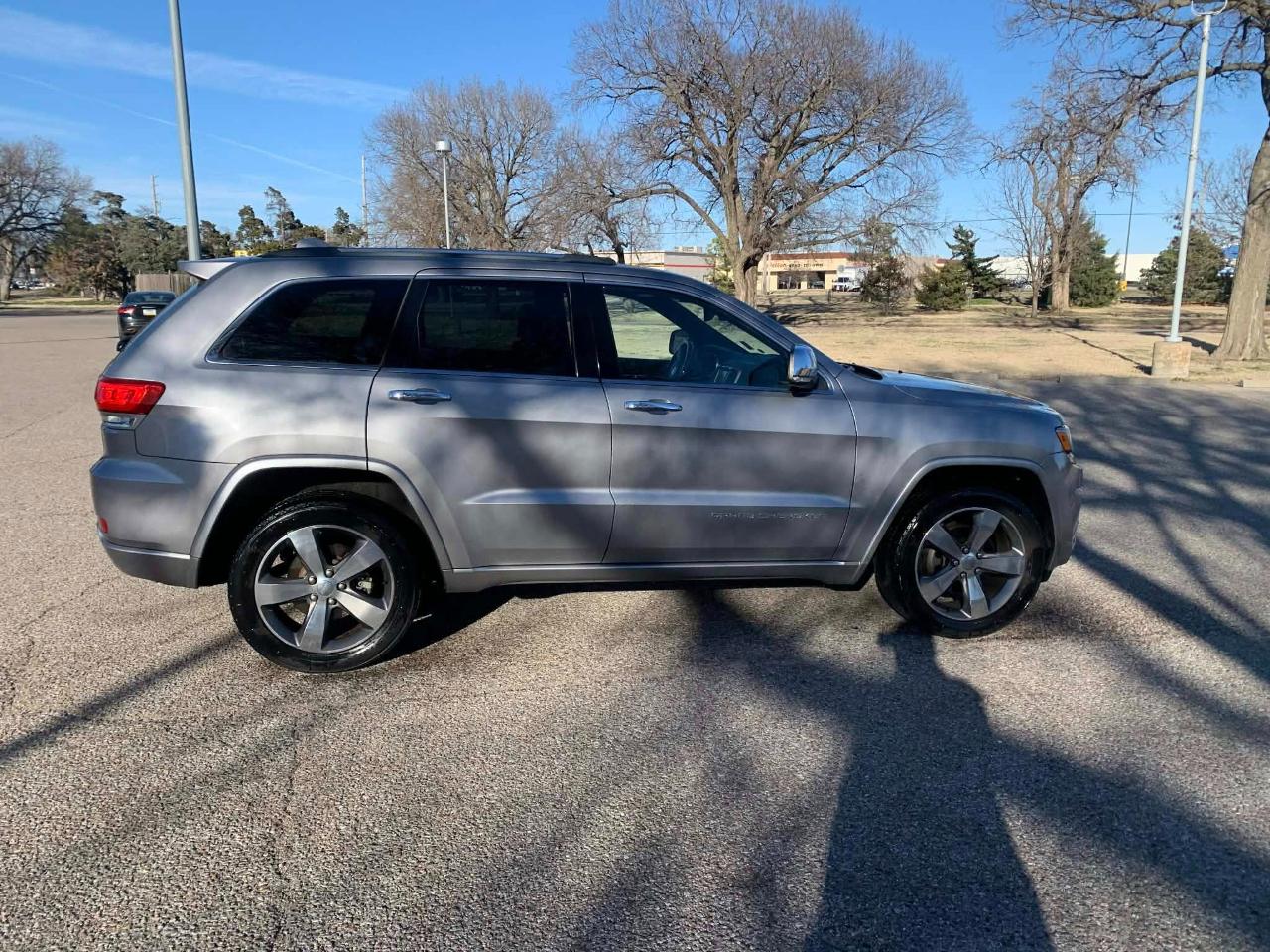 Jeep Grand Cherokee Overland 2WD 2014