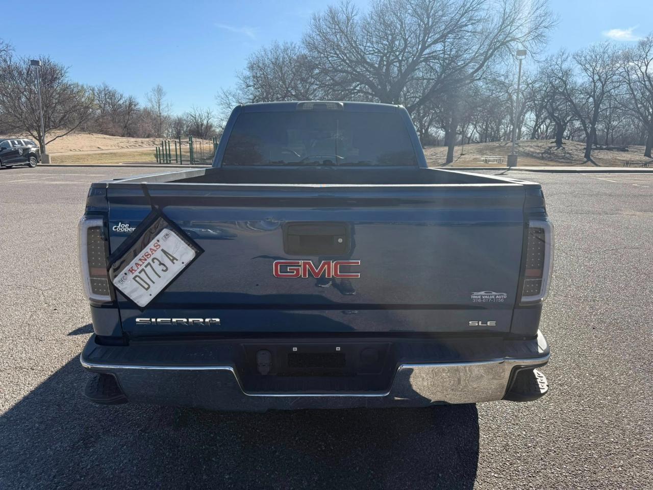 GMC Sierra 1500 SLE Double Cab 2WD 2015