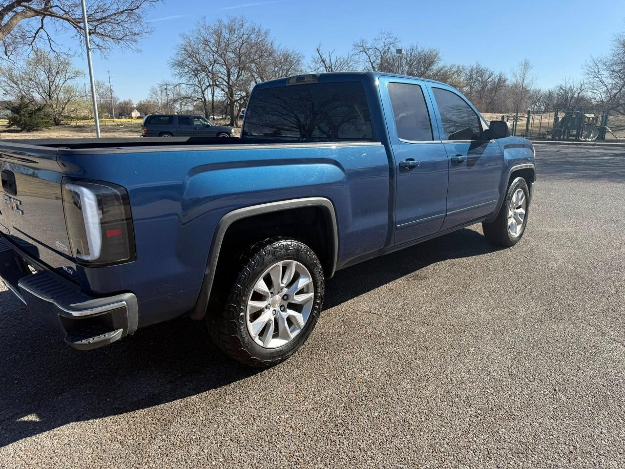 GMC Sierra 1500 SLE Double Cab 2WD 2015