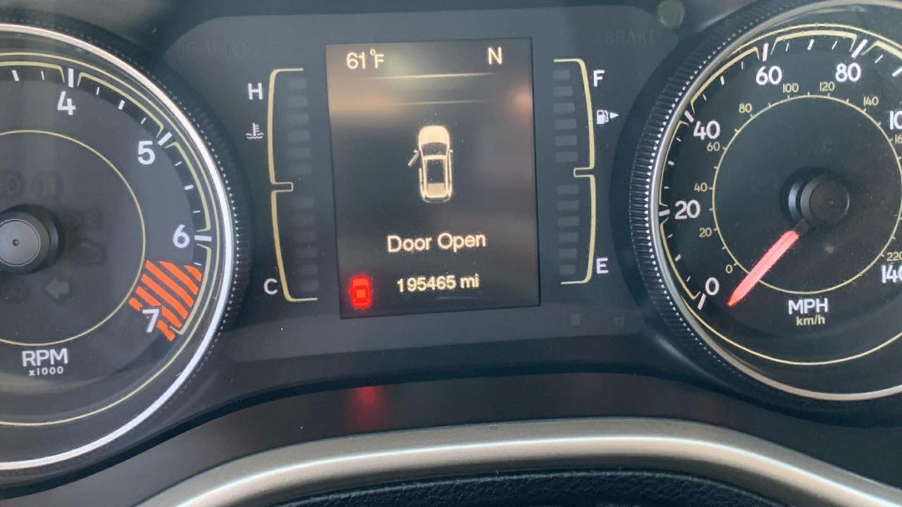 Jeep Cherokee Latitude FWD 2014