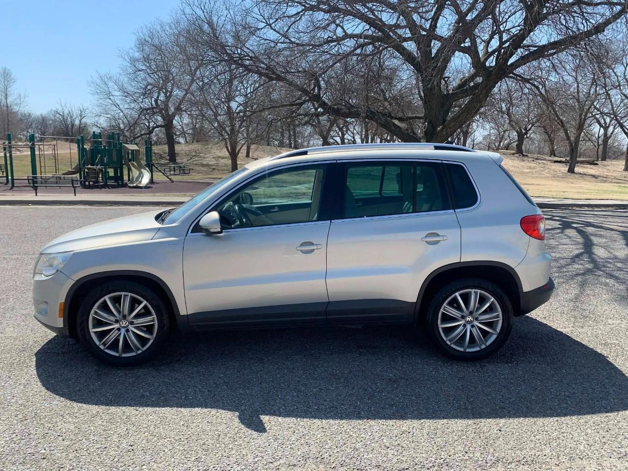 Volkswagen Tiguan S 4Motion 2010