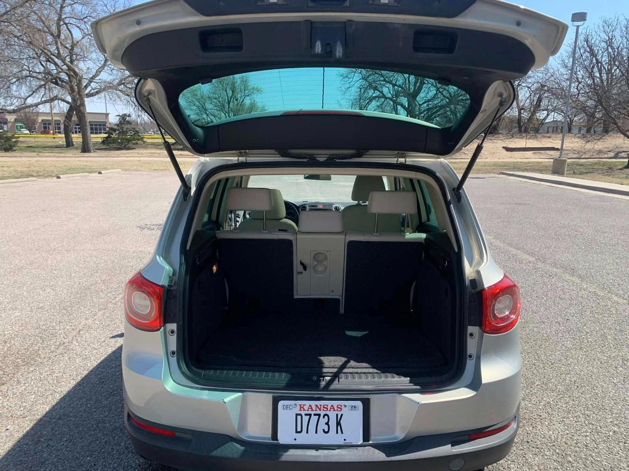 Volkswagen Tiguan S 4Motion 2010