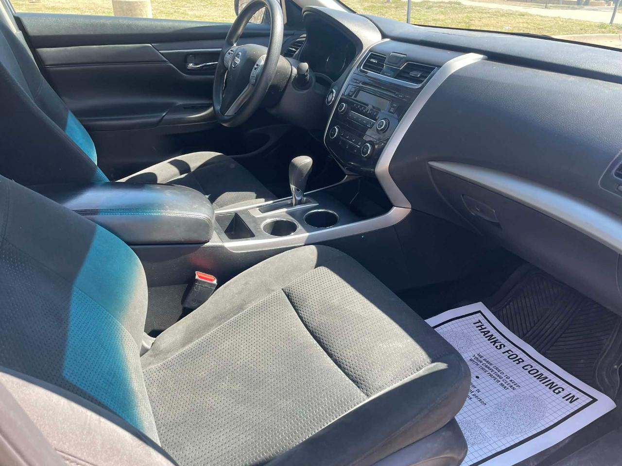 Nissan Altima 2.5 SV 2015