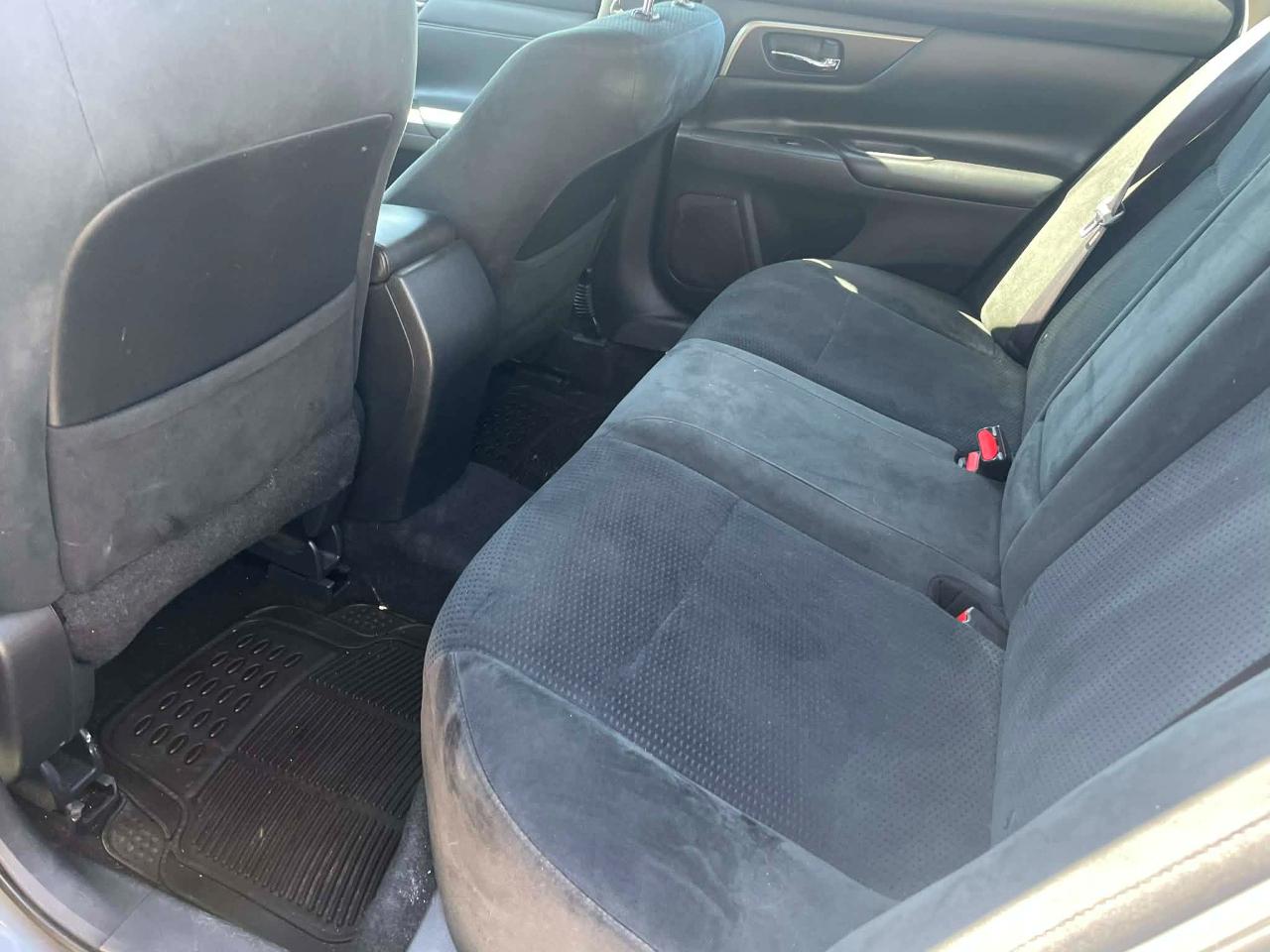 Nissan Altima 2.5 SV 2015