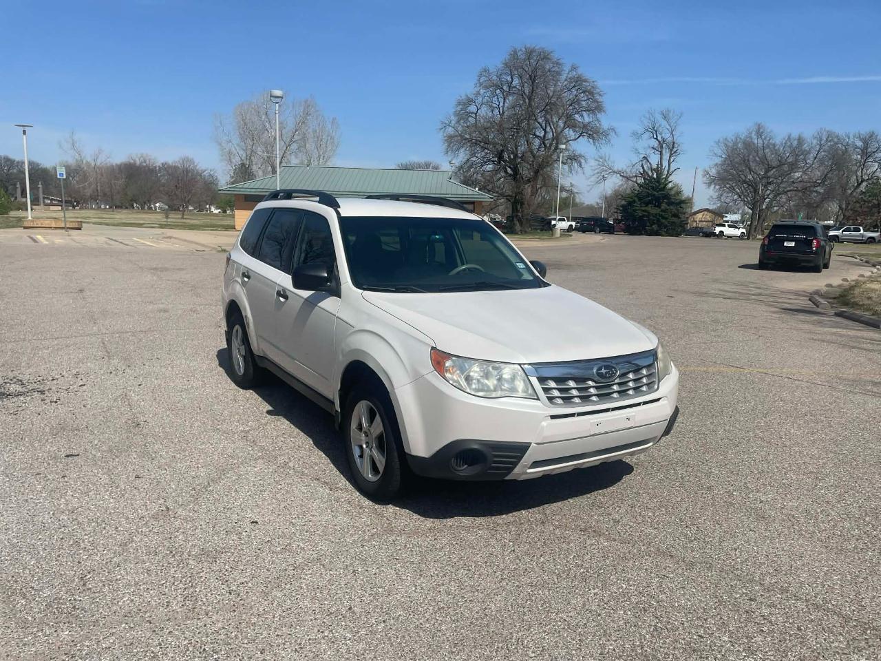 Subaru Forester 2.5X Touring 2011