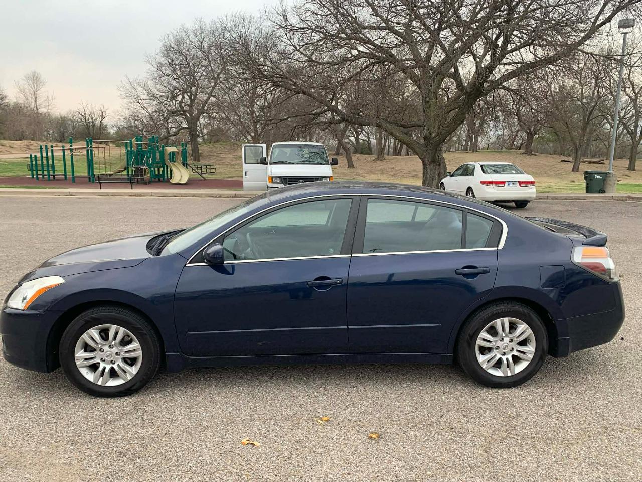 Nissan Altima 2.5 S 2011