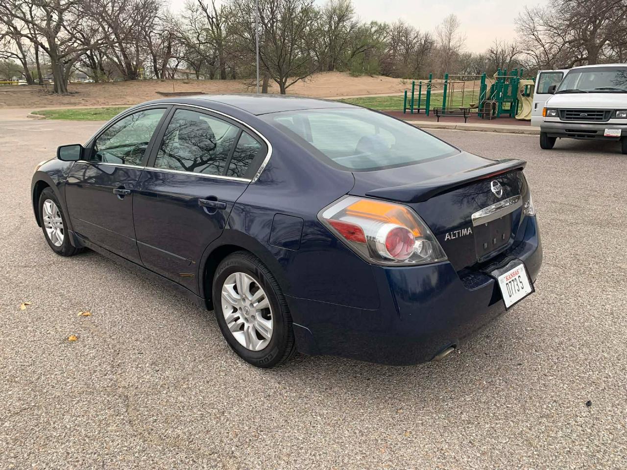 Nissan Altima 2.5 S 2011