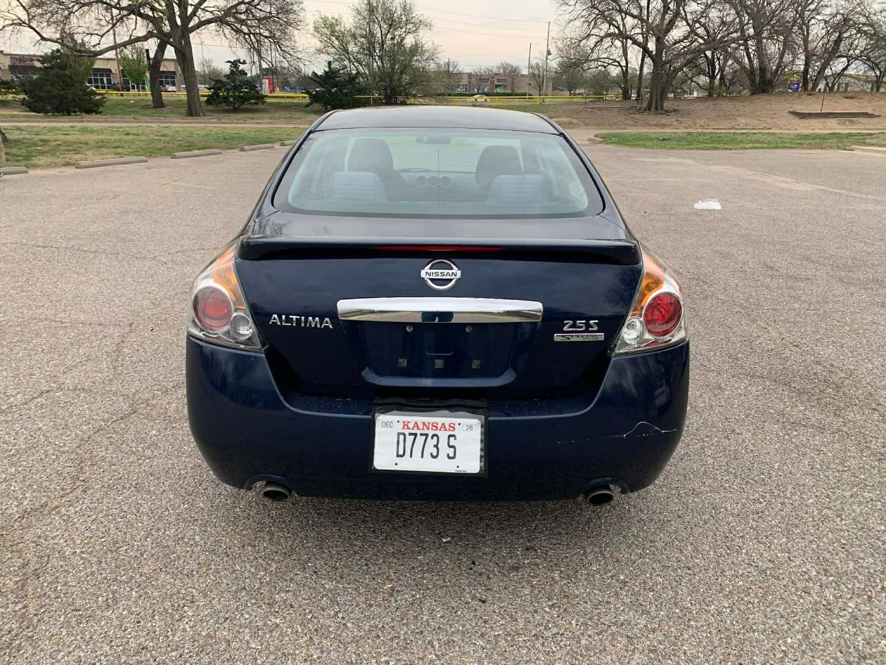 Nissan Altima 2.5 S 2011