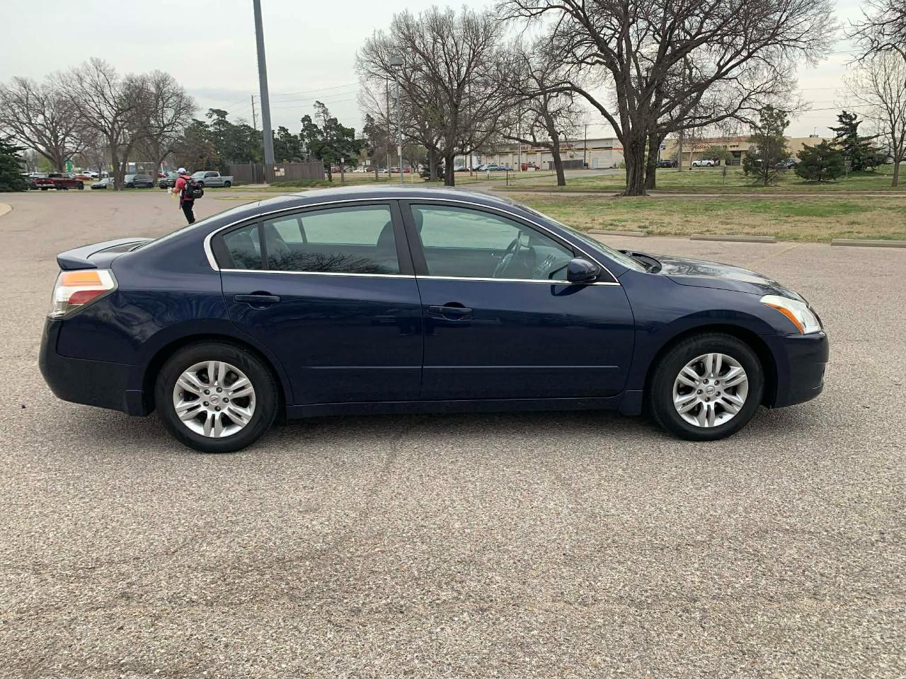 Nissan Altima 2.5 S 2011