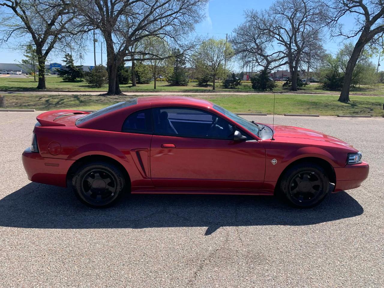 Ford Mustang Coupe 1999