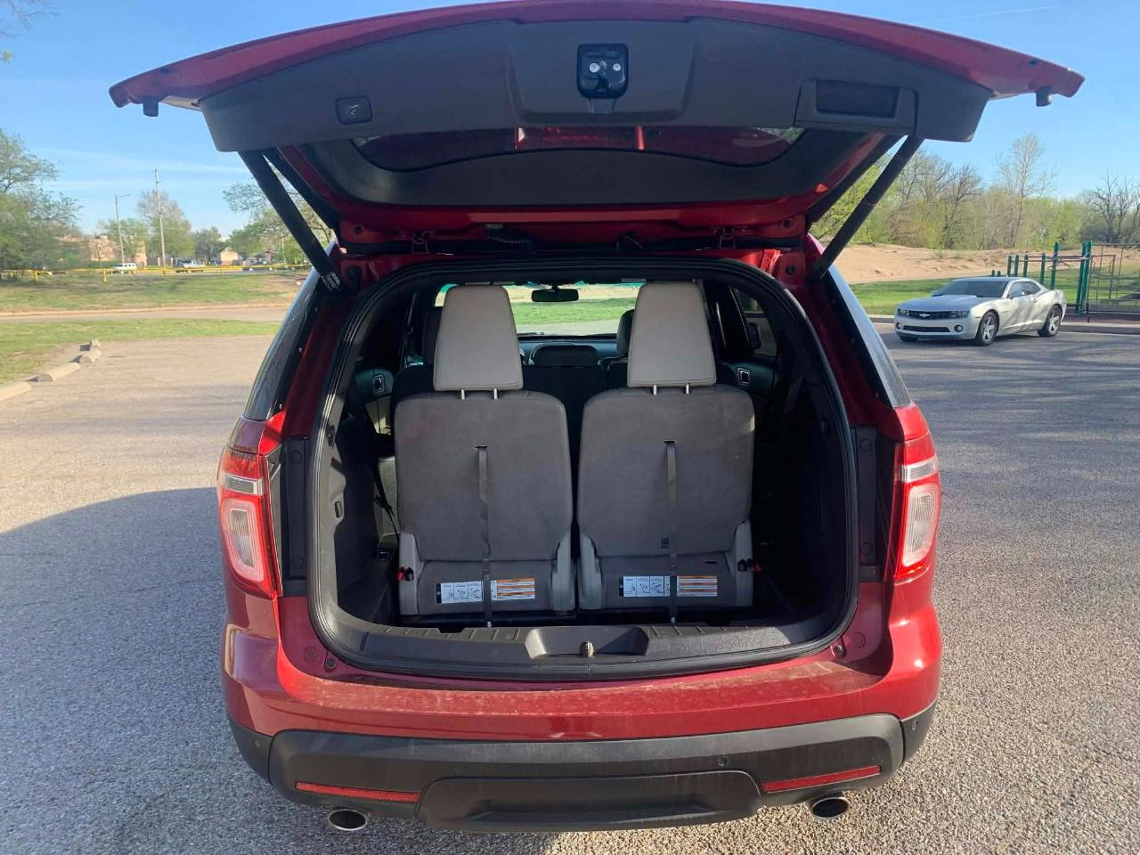 Ford Explorer XLT FWD 2013