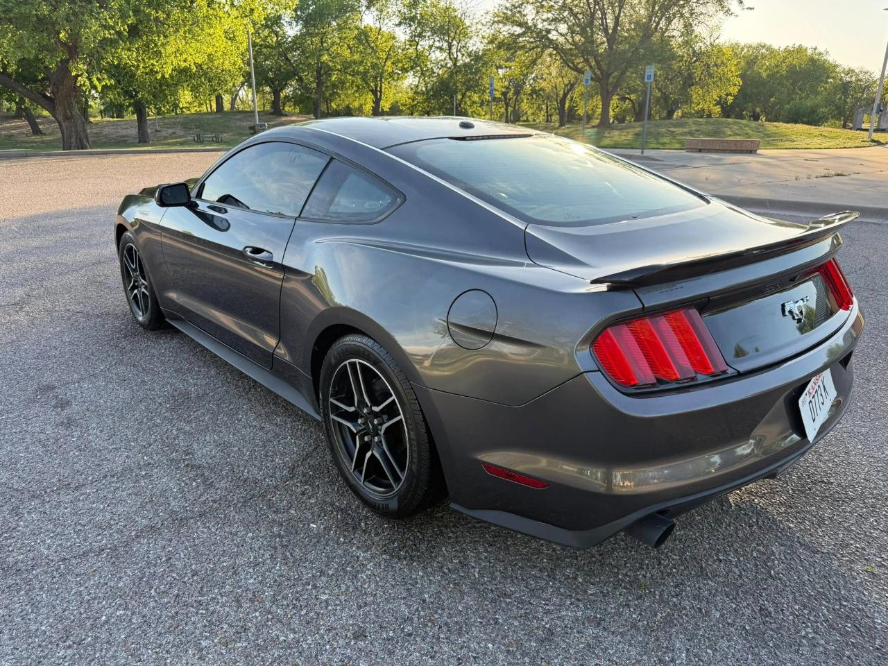 Ford Mustang EcoBoost Coupe 2017