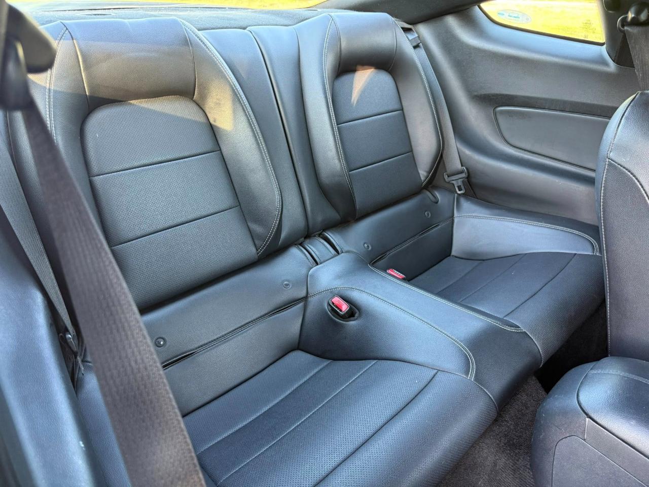 Ford Mustang EcoBoost Coupe 2017