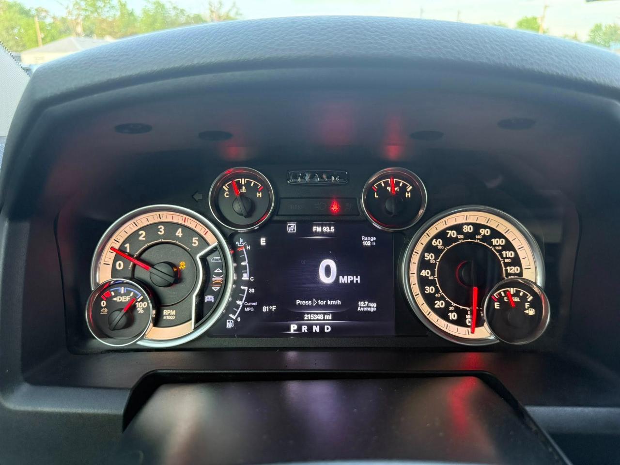 RAM 2500 SLT Crew Cab SWB 2WD 2016