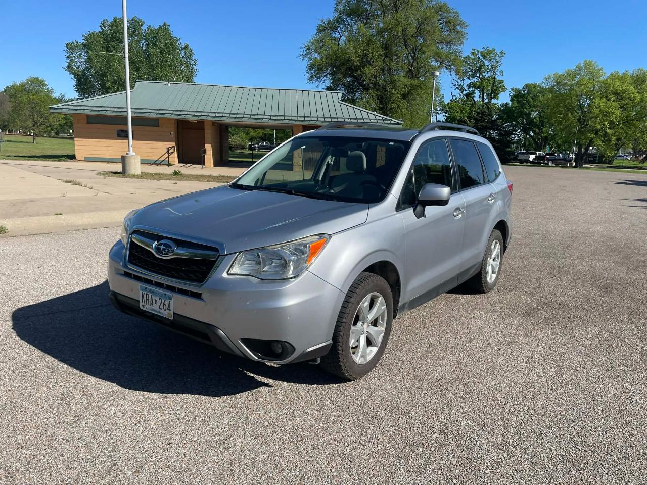 Subaru Forester 2.5i Premium PZEV CVT 2016
