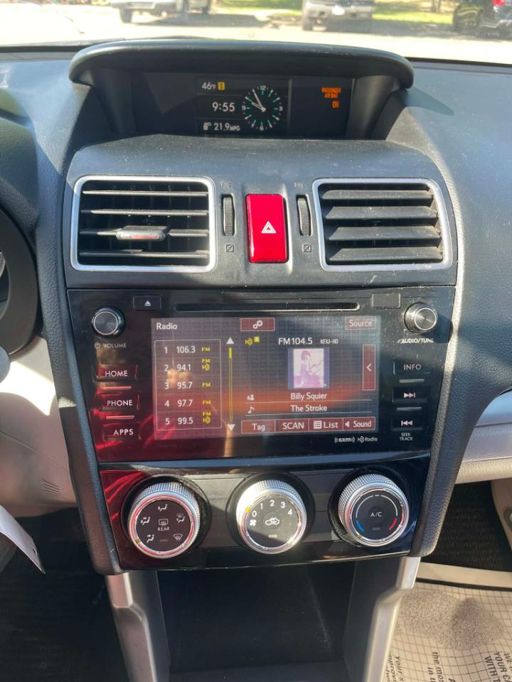 Subaru Forester 2.5i Premium PZEV CVT 2016