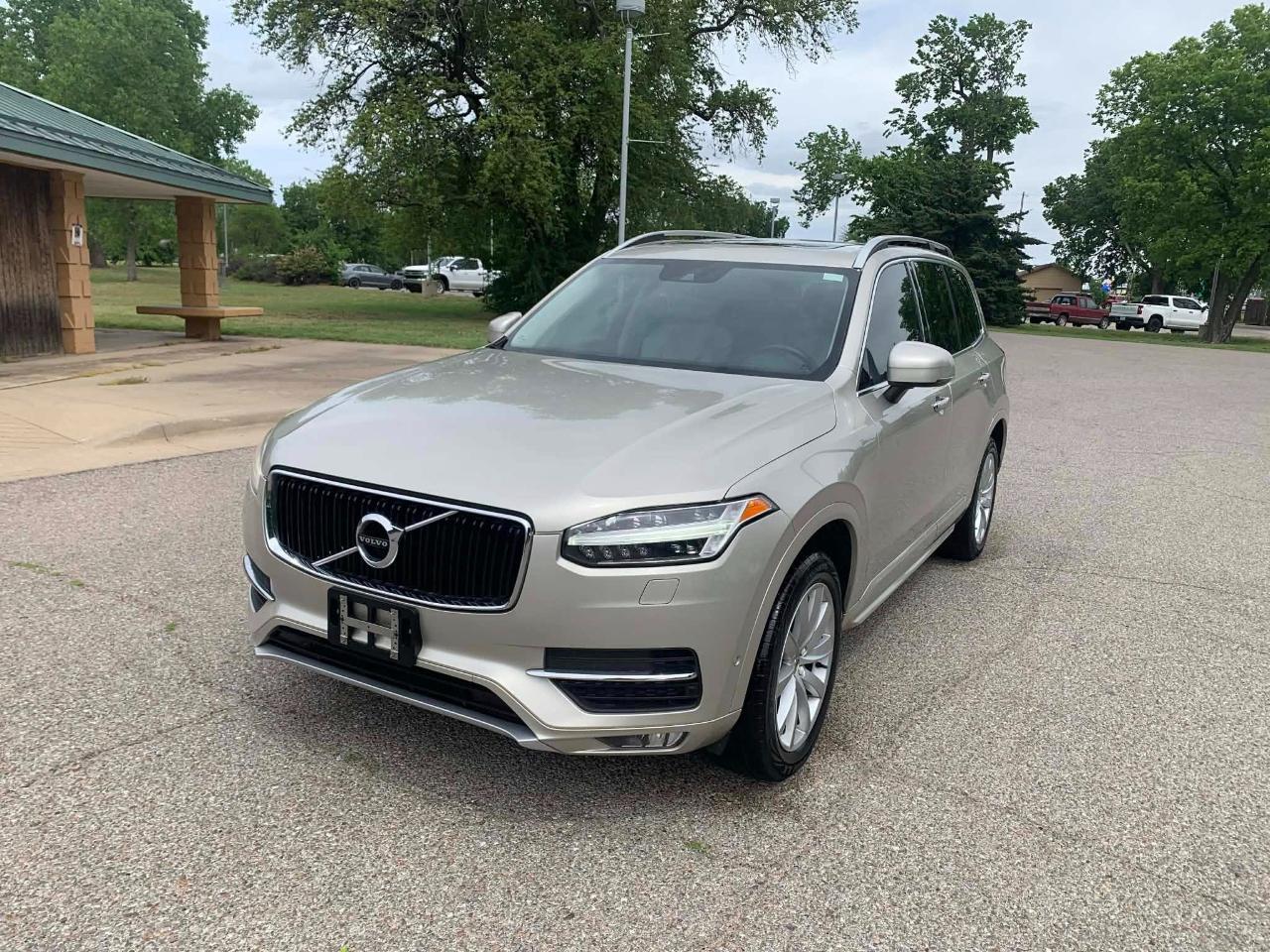 Volvo XC90 T6 Momentum AWD 2016