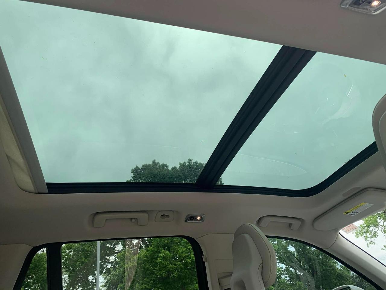 Volvo XC90 T6 Momentum AWD 2016