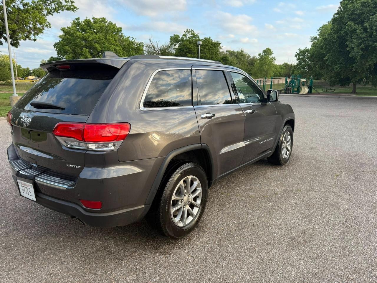 Jeep Grand Cherokee Limited 2WD 2015