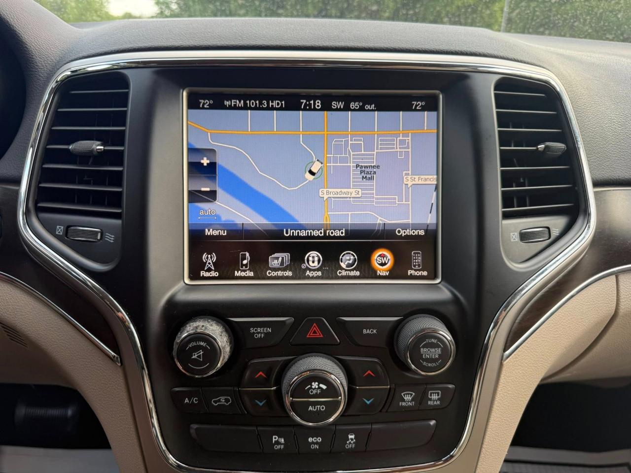 Jeep Grand Cherokee Limited 2WD 2015