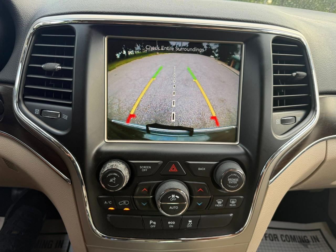 Jeep Grand Cherokee Limited 2WD 2015