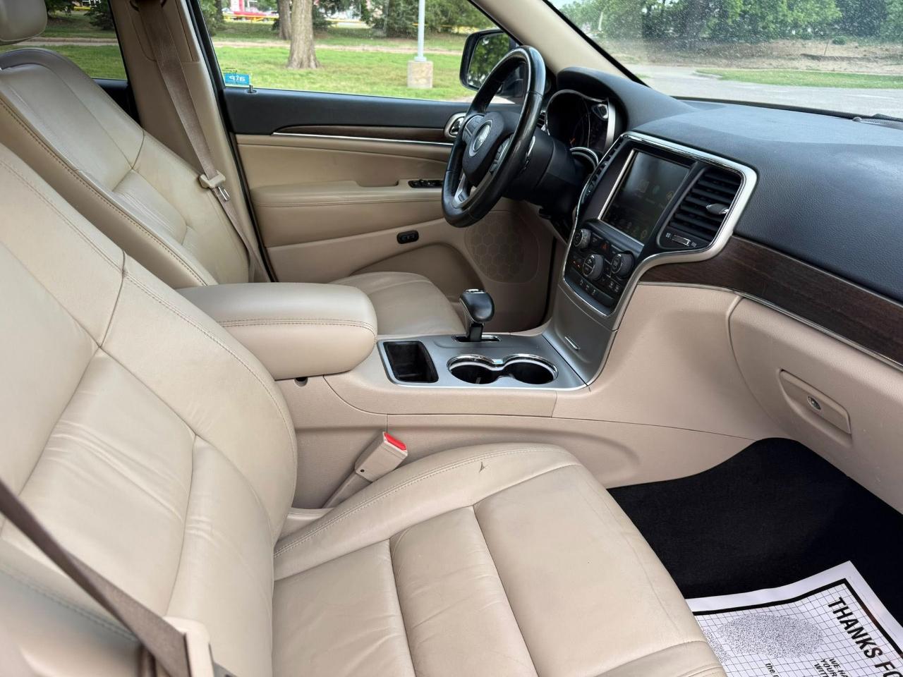 Jeep Grand Cherokee Limited 2WD 2015