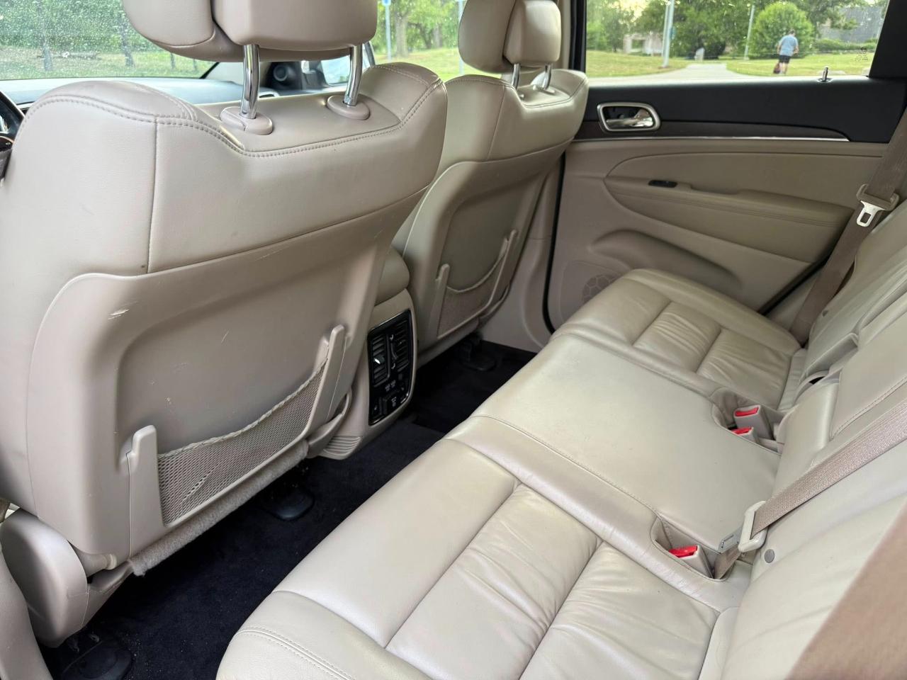 Jeep Grand Cherokee Limited 2WD 2015