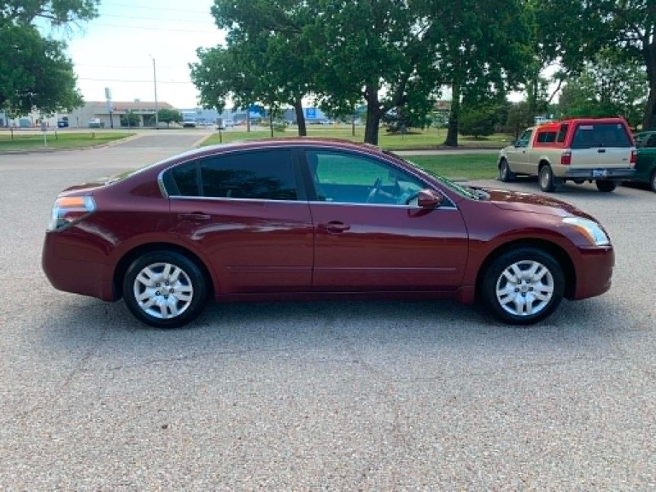 Nissan Altima 2.5 2012