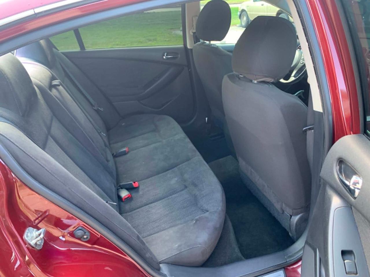 Nissan Altima 2.5 2012