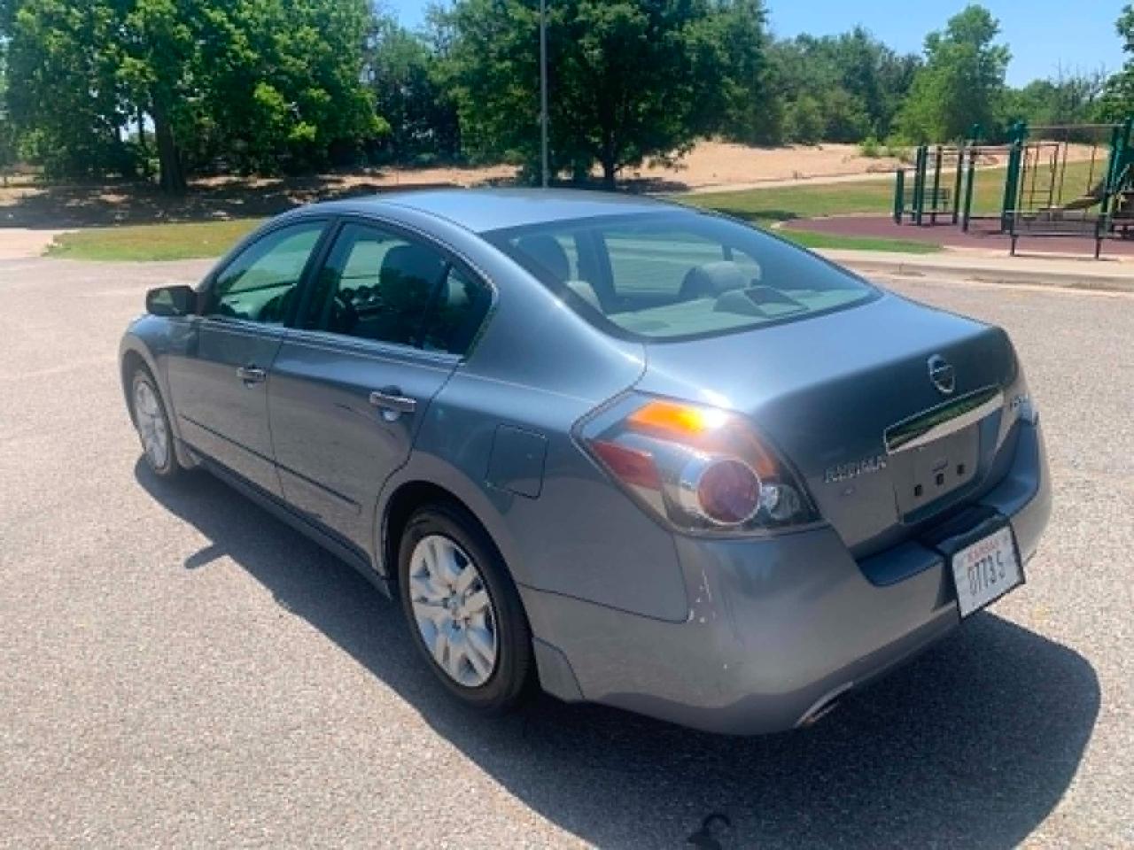 Nissan Altima 2.5 2012