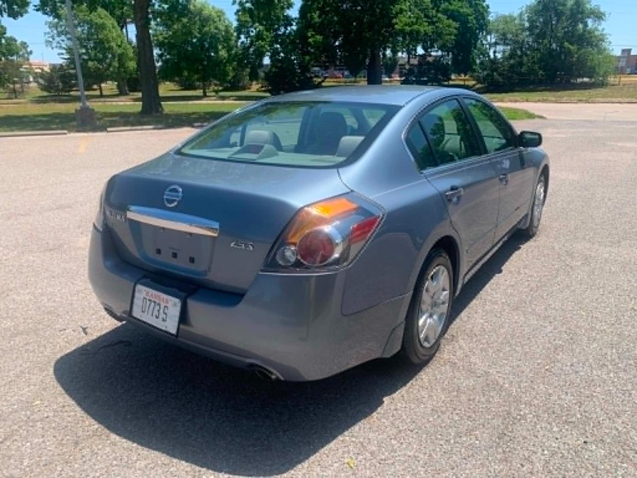 Nissan Altima 2.5 2012