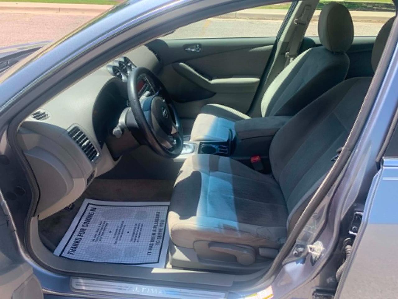 Nissan Altima 2.5 2012