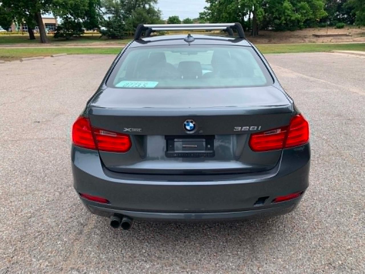 BMW 3-Series 328i xDrive Sedan 2013