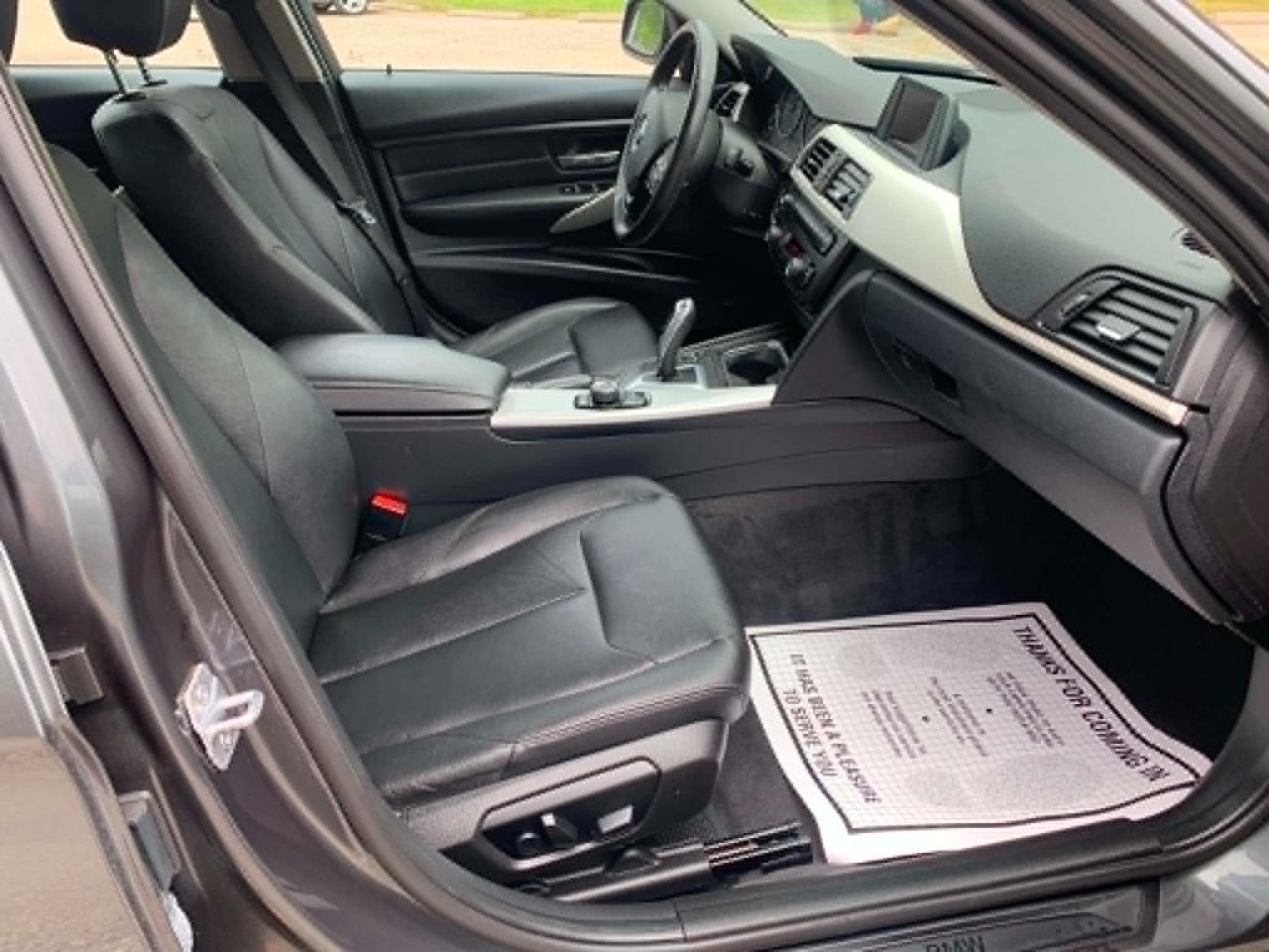 BMW 3-Series 328i xDrive Sedan 2013
