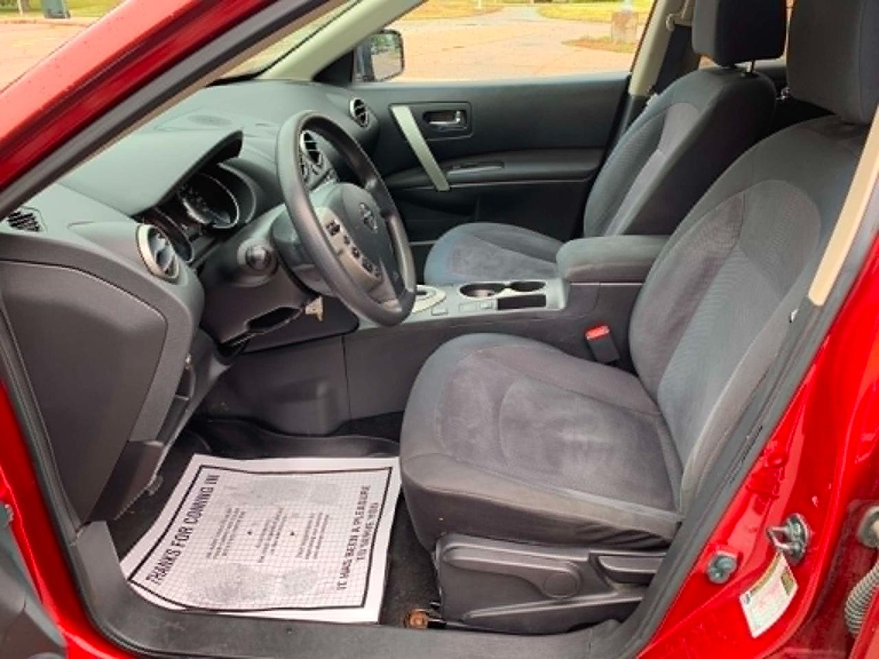 Nissan Rogue S 2WD 2013