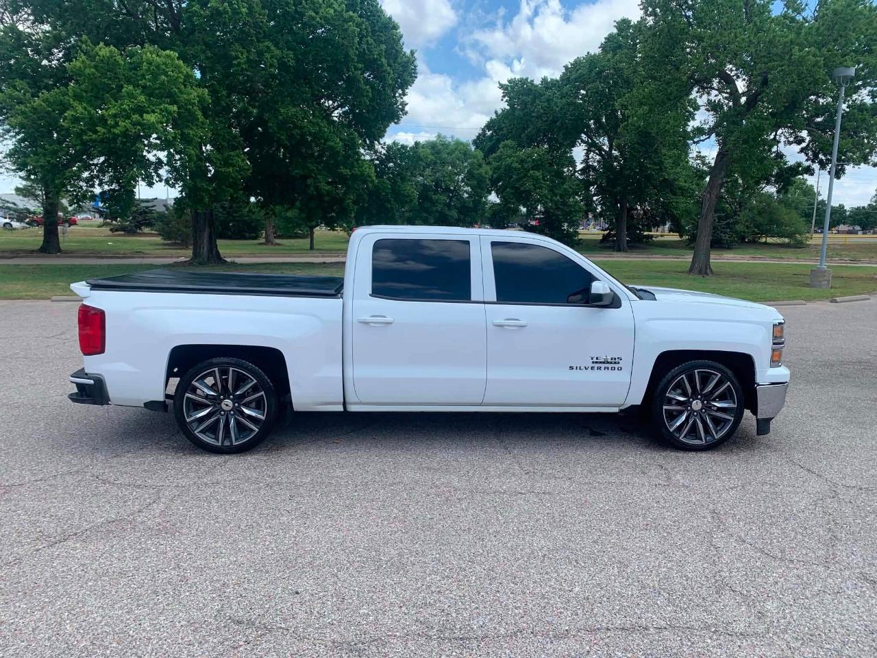 Chevrolet Silverado 1500 2LT Crew Cab Long Box 2WD 2014