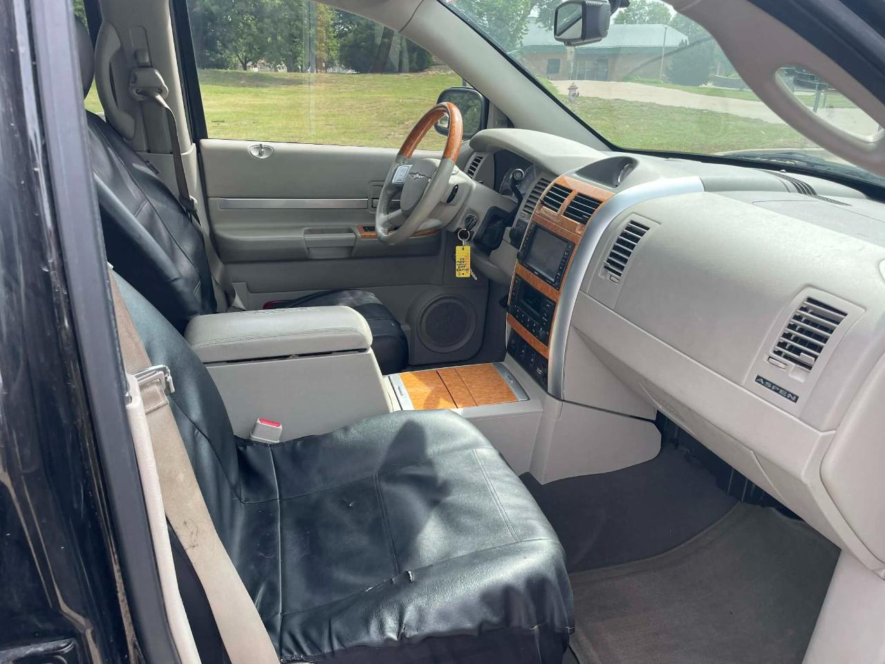 Chrysler Aspen Limited 4WD 2008